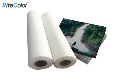 Chine Vides auto-adhésifs mats de Rolls du mur 270gsm de toile murale blanche de polyester imperméabilisent à vendre