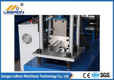 中国 GIおよびGLの機械に調節可能な形成速度をする物質的な鋼鉄戸枠 販売のため
