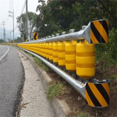 Cina Tipo di rotolamento sicuro barriera di sicurezza di EVA Roller Barrier Safety Roller di sicurezza in vendita
