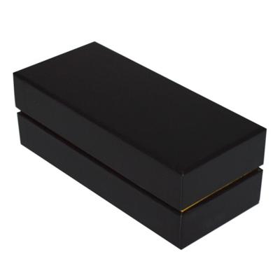 China Cardboard Black Perfume Cosmetic Gift Box Coated Paper Black Print Gold Card Paper Border With Eva Insert à venda