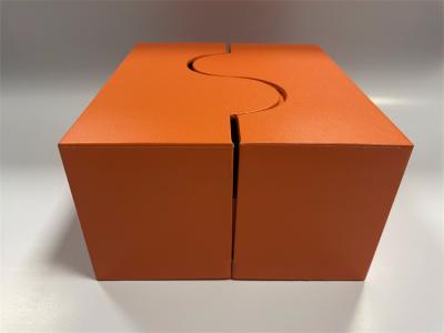China Envasado de papel de color naranja Caja de regalo FSC Caja de cartón rectangular en venta