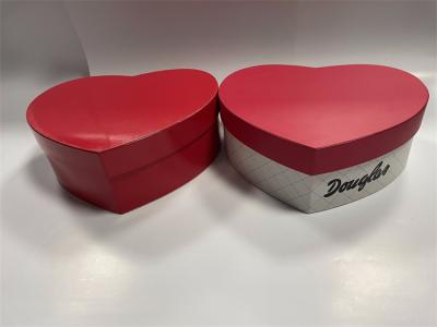 Chine ISO9001 Boîtes cadeaux en carton écologique en forme de cœur avec impression par couleur à vendre