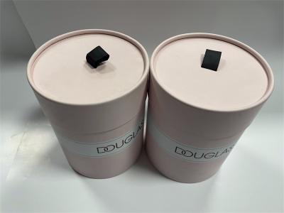 China Caja de regalo rígida de cartón Caja de tubos de papel cilíndrico con cierre magnético en venta