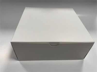 China Embossed White Packaging Box CMYK Printing White Cardboard Gift Boxes for sale
