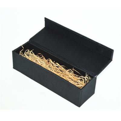 China Recycled Black Cardboard Paper Gift Boxes Straw Insert With Magnetic Closure for sale