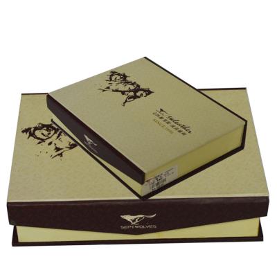 Chine Boîtes à bijoux PMS de carton de Brown de place petites imprimant l'aileron ouvert avec le ruban à vendre