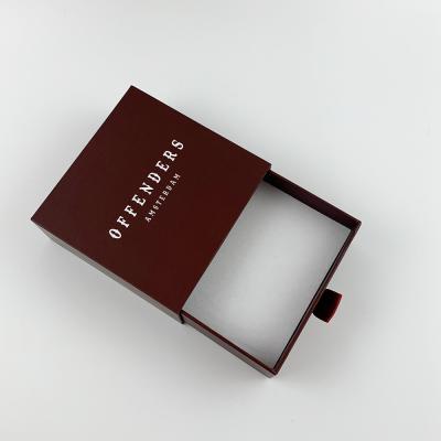 China El ODM recicló el tipo de papel del cajón de la caja de regalo para la joyería dentro del logotipo de encargo rígido del terciopelo blanco en venta