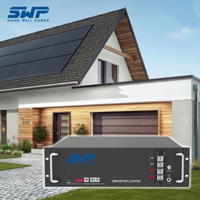Chine Réservoir électrique à batterie domestique monté sur rack 51.2V 100Ah LiFePO4 EVE 6000 cycles à vendre