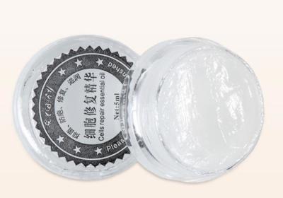 China 30 PC/aceite vegetal orgánico de la esencia de la vigilancia postoperatoria del tatuaje del paquete para el labio de la ceja de la pestaña en venta