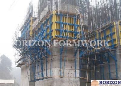 China Sistema de escalada do molde da torre alta pelo guindaste na construção do molde da parede à venda