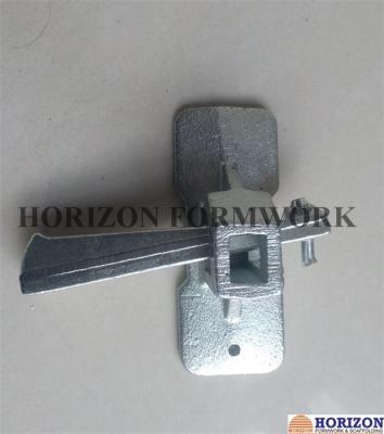 China Cast Iron Cam Clamps 43x105mm Concrete Forming Accessories For Locking and Securing Formwork for sale