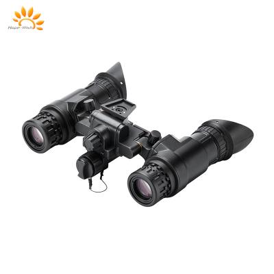 China 640x480 Resolution Thermal Imaging Binoculars Batteries Powered Night Vision Camera for sale