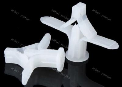 China Nylon Plastic Gypsum Board Wall Anchor Butterfly Toggle Anchor 32mm 35mm 45mm Length for sale