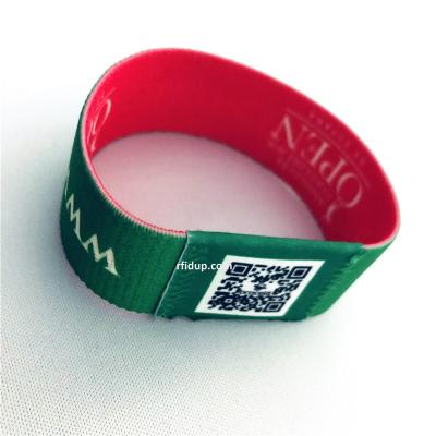 China ISO15693 I-code Sli X Elastic Strap Stretch Personalised Festival Wristbands Fabric RFID Wristband for sale