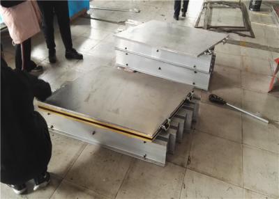 중국 1600mm 장방형 압력 부대를 가진 휴대용 컨베이어 벨트 가황 기계 판매용