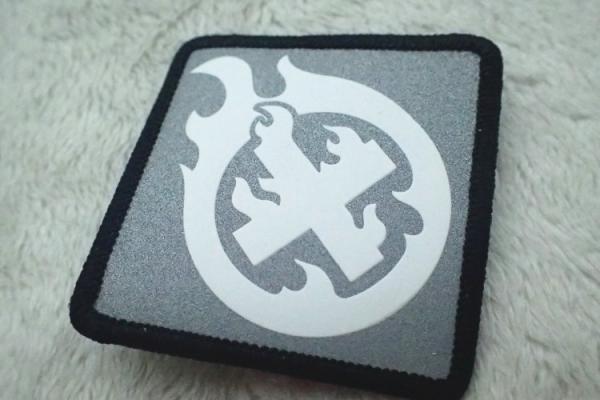 Custom Silver Reflective Screen Printing Label , Soft TPU Patch For Garment