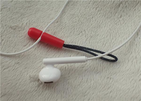 Wear Earphone Cable Functional Rubber Zipper Puller For Sportsman Listening To Music