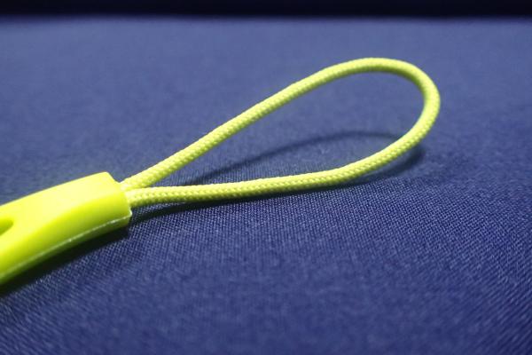 Non - Toxic Rubber Zipper Puller TPU With Polyester Cord Easy To Shape