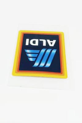 중국 t-셔츠 열전달 인쇄 서비스 스티커 꼬리표가 없는 상표는 로고를 주문 설계합니다 판매용