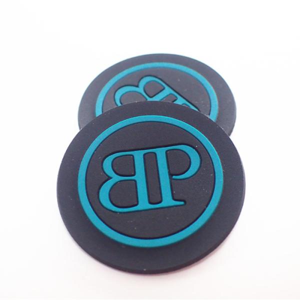 3D PVC Logo Raised Green Font Custom Logo Patches For Clothes