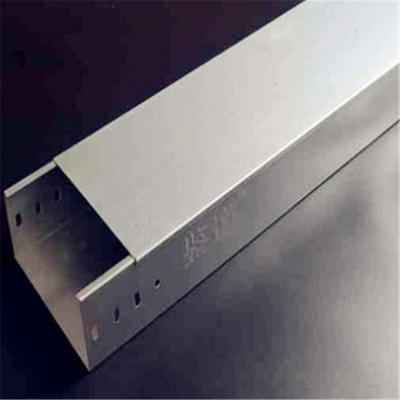 중국 고온 침지 직류 전기로 자극된 채널 케이블 트레이와 케이블 래더 150*150mm 150*200mm 200*200mm 판매용