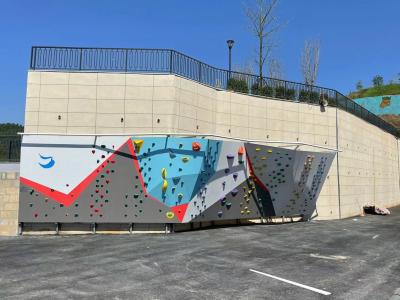 中国 Adventure Park Custom Rock Climbing Walls For Kids Anti UV Security 販売のため