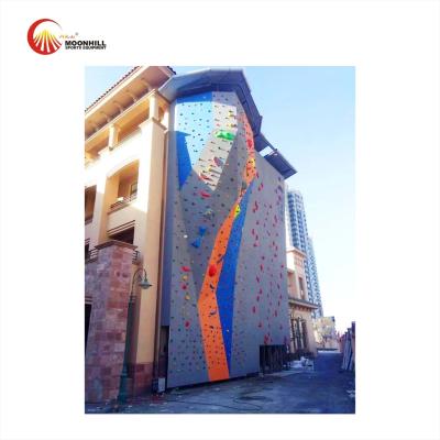 China Outdoor Artificial Rock Climbing Wall Anti Corrosion For Camping Area Sports Park for sale