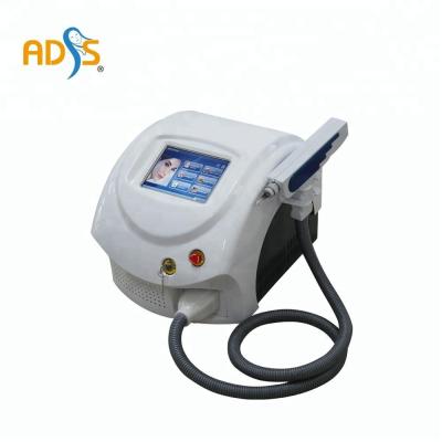 China OEM / ODM Q Switch Yag Laser Tattoo Removal Machine 2 Years Warranty for sale