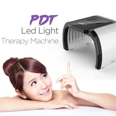 Chine Le nano d'OEM pulvérisent la machine de bronzage UV du rajeunissement PDT de peau de retrait de rougeur de colorant de lumière de LED à vendre
