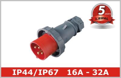 China 3 Phase16A 32A Industrial Plugs And Socket In Pin And Sleeve Connectors for sale