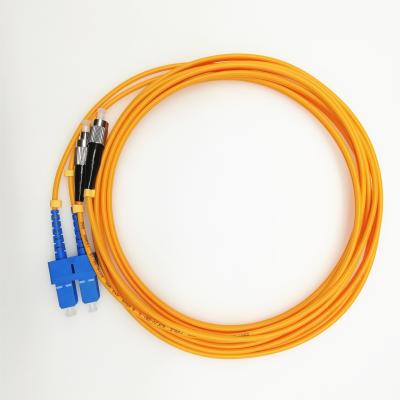 Chine Correction optique de fibre de duplex de Sc/PVC LSZH G657A d'UPC FC/UPC attacher 2.0mm 3.0mm à vendre