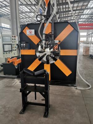 Chine Machine de fermer-soudure de poteau léger de courrier en métal/équipement automatiques 500/8200 à vendre