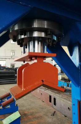 中国 CNC の打つ機械、シート/プロフィール 250KN （25 トン）のための CNC の穿孔器出版物 販売のため