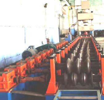 China Gcr15 Customized 310mm Guardrail Roll Forming Machine for sale