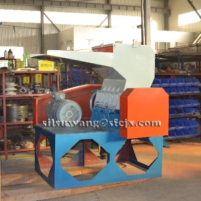 중국 22 kw 충돌 파편 타이어 재활용 기계 12 달 보증 판매용