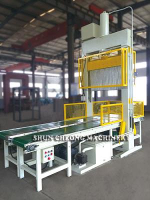China Single Cylinder Rubber Cutting Machine , 160T Hydraulic Cutter Machine for sale
