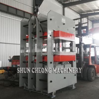 China 715T PLC Controlled Gate Type Rubber Vulcanizing Press Machine for sale