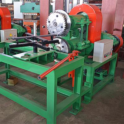 China QTJ-380 Stable Work and Simple Operation Waste Tire Strip Cutter Machine for sale