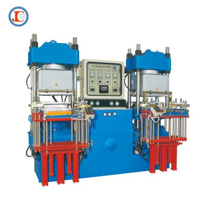 China 250 Ton Hydraulic Rubber Seal Vacuum Compression Molding Machine For UPVC Pipes zu verkaufen