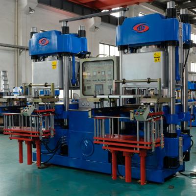 China Máquina de moldear RTV 2 de compresión del vacío de la goma de silicona para la placa de alimentación de la succión del bebé del silicón en venta