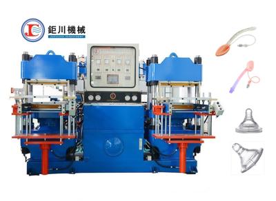 Chine Machine de Moding de silicone tirée par 2 automatiques horizontaux pour le tapis d'isolation de silicone à vendre