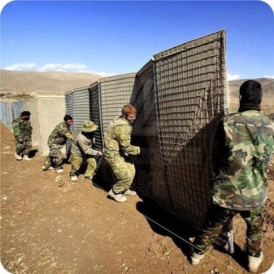 Chine La barrière militaire de Hesco de mur de sable d'anti corrosion a galvanisé le mur d'à l'épreuve du souffle de Gabion à vendre