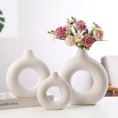 China Vaso de cerâmica flor nórdico decorativo moderno para sala de estar à venda