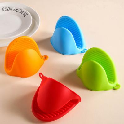 China Heat Resistant BBQ Tools and Accessories Silicone Oven Pinch Mitts Potholder for Baking for sale