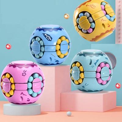 China Fingertip Gyroscope Toy Decompression Puzzle Magic Bean Cube Two In One for sale