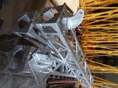 Chine Levage Flèche tubulaire de Flèche de levage de tour de Flèche de levage d'alliage d'aluminium de trépied Derrick à vendre