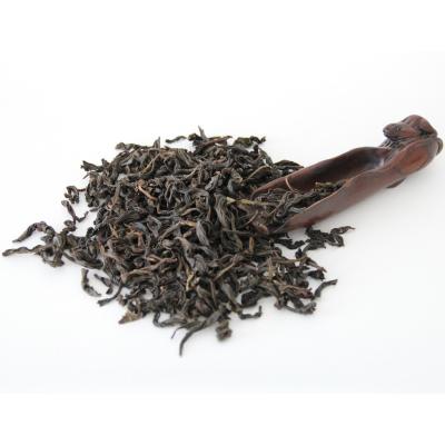 Chine La main naturelle pure a sélectionné de grandes feuilles étroitement tordues rouges organiques de thé de robe longue du DA Hong Pao à vendre