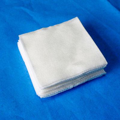 China Colorful Medical Gauze Pads For Absorbing Blood And Exudates Folded Edge for sale