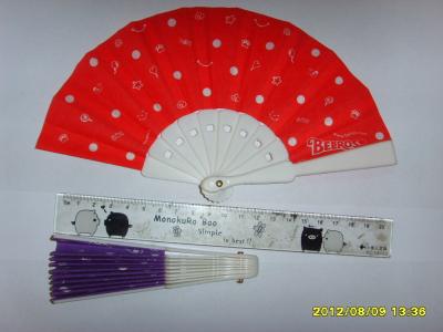China 12cm promotional plastic hand fan with paper or fabric , perfect for promotion or decoration for sale