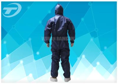China 20gsm -70gsm Microporous Disposable Non Woven Coverall Safety For Food Processing for sale